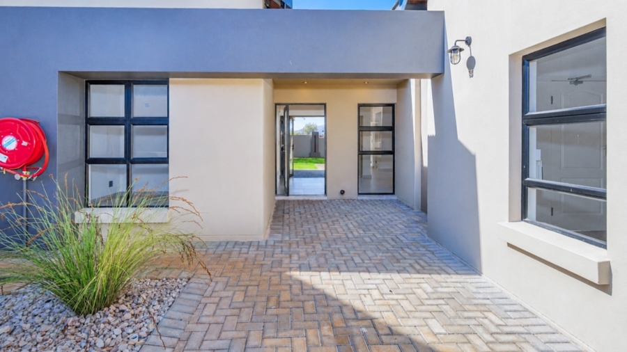 3 Bedroom Property for Sale in Leloko Lifestyle Estate North West